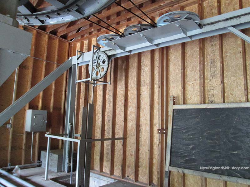 The bottom terminal counterweight (2014)