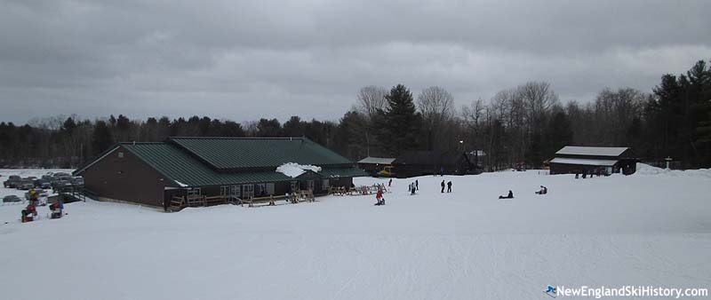 The base area (2015)