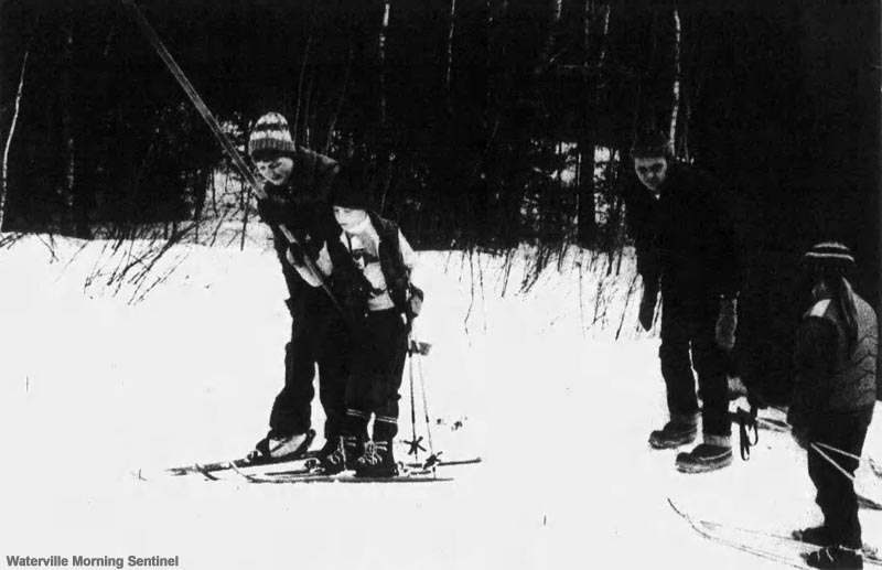 Loading the lift (February 1979)