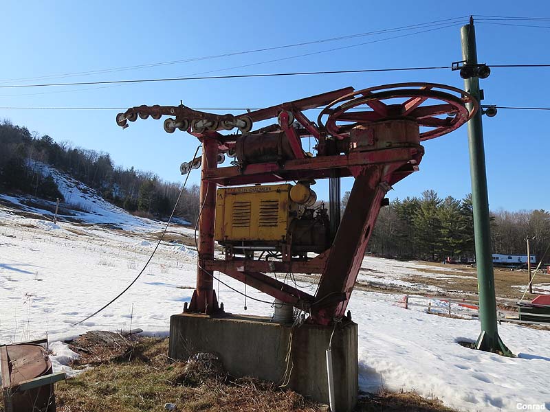 The bottom terminal (2012)