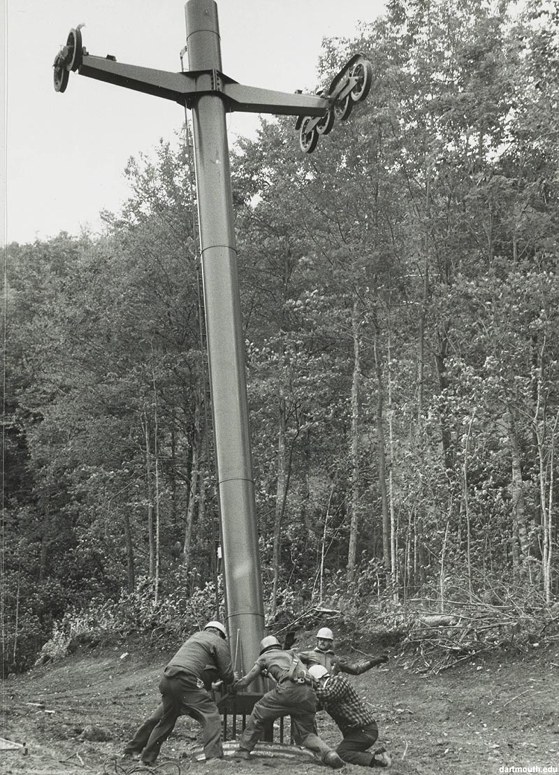 Tower installation with helicopter (1977)