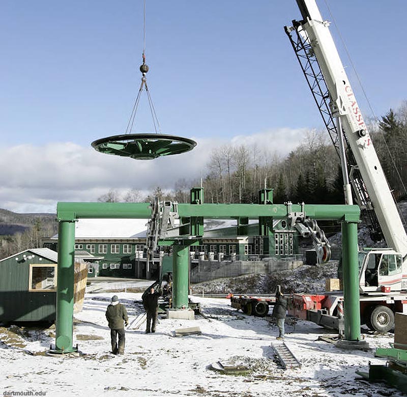 Installation of the new base terminal (2005)