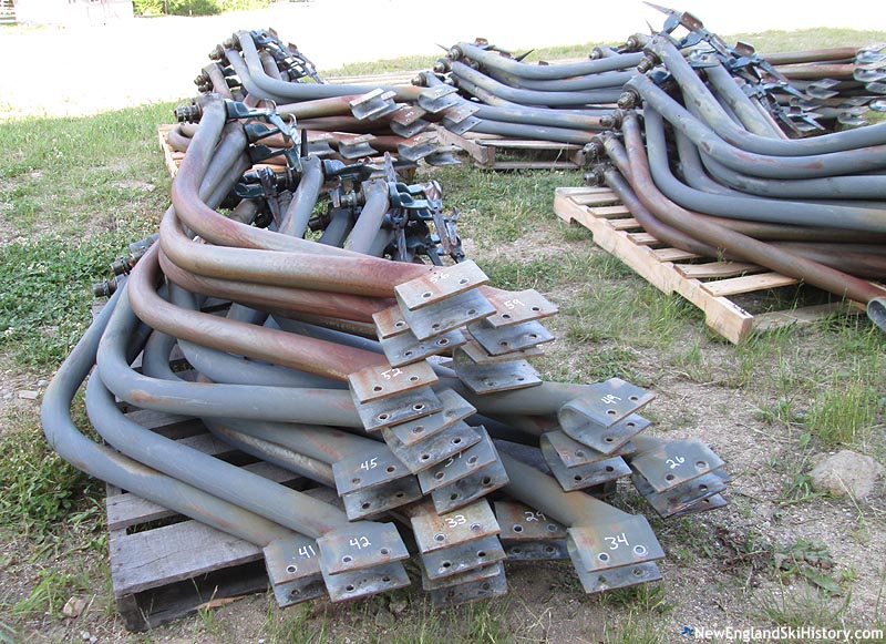 Chair hanger arms (2016)