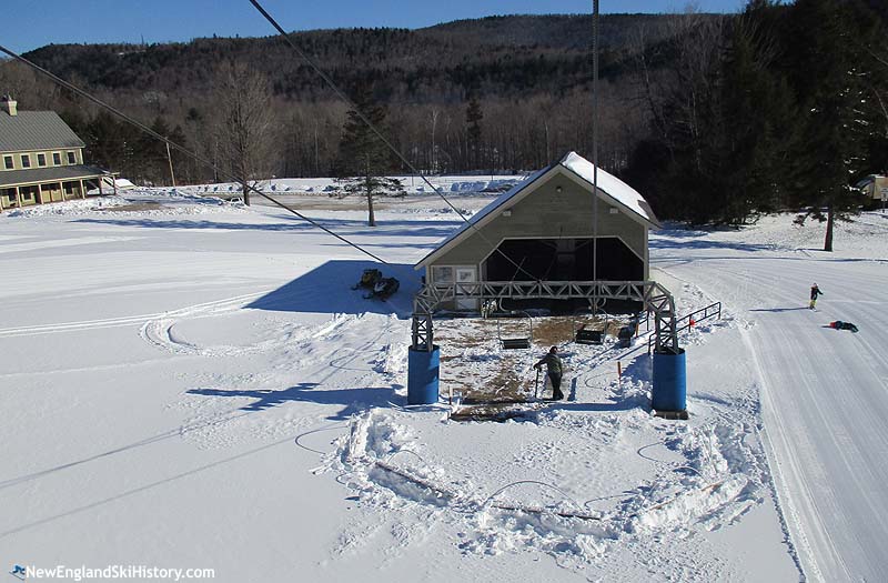 The bottom terminal (2017)