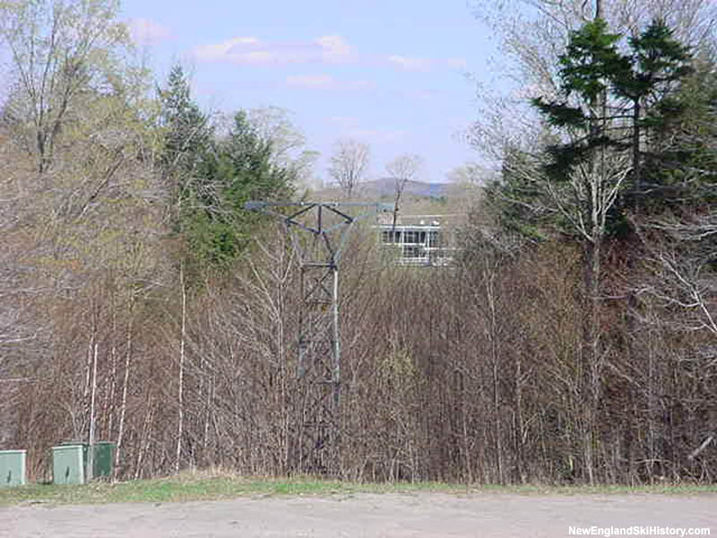 Transfer Lift remains in 2002