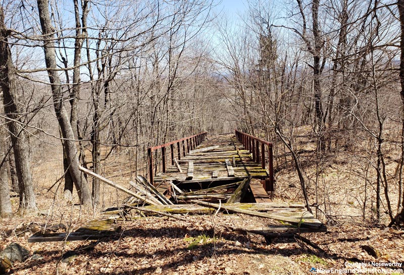 The bridge (April 2020)