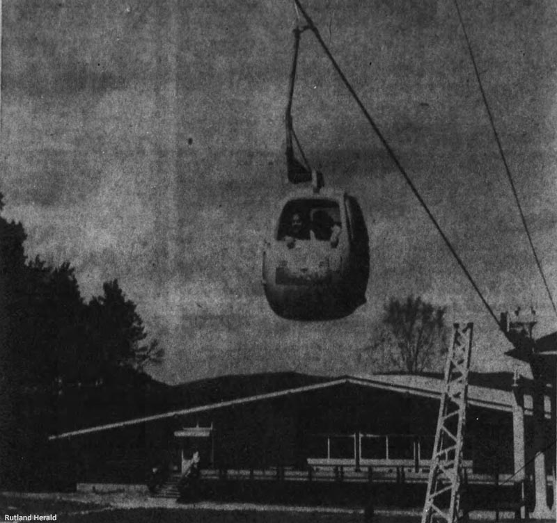 A gondola cabin installed for scenic rides (July 1960)