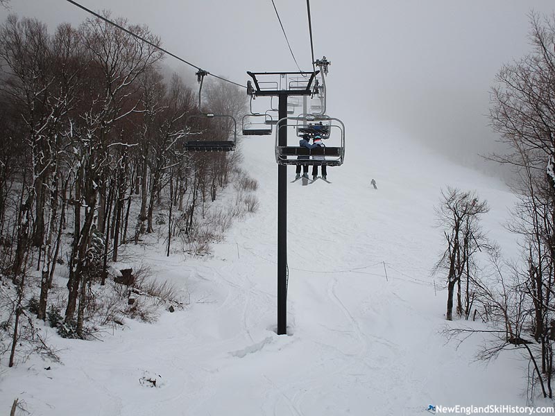 The lift line on the final day of operation (April 13, 2025)