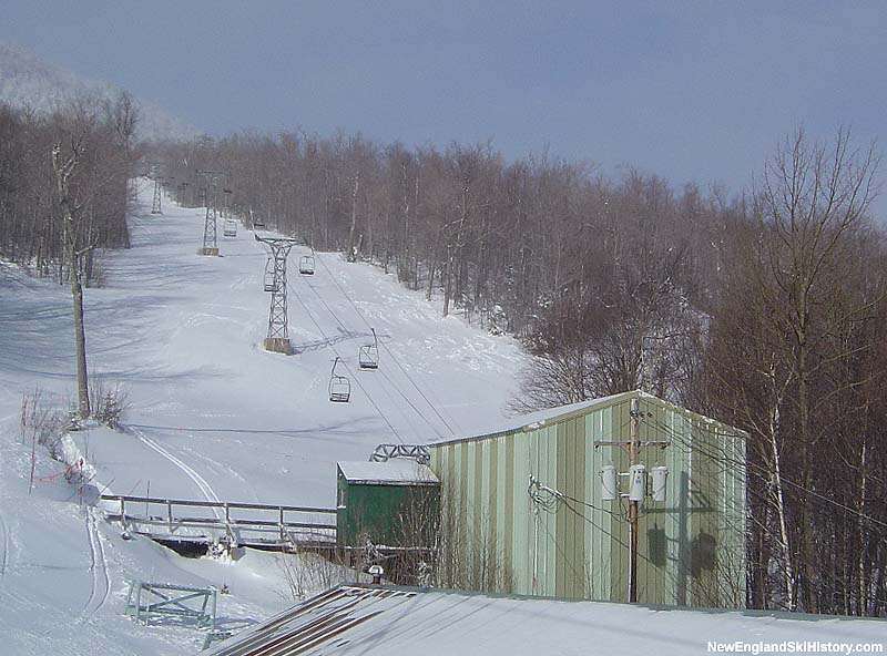 The bottom of the Birdland double chairlift (2005)